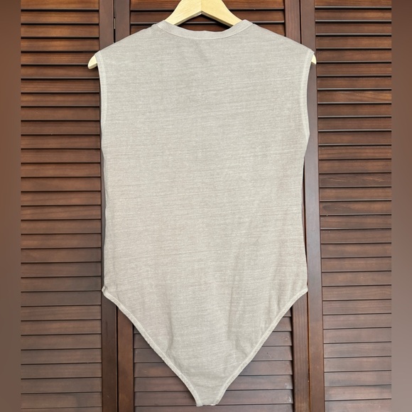 NEW ZARA Beige Sleeveless One Piece Women's Bodysuit Size L  Regular Opaque - Picture 4 of 11